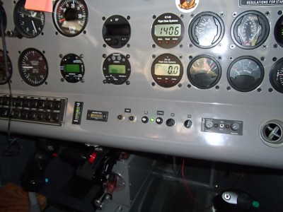 UAvionics ADS-B 005.JPG